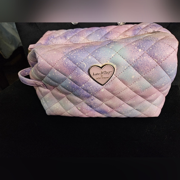 Betsey Johnson Pastel Quilted Cosmetic Bag - Picture 6 of 9